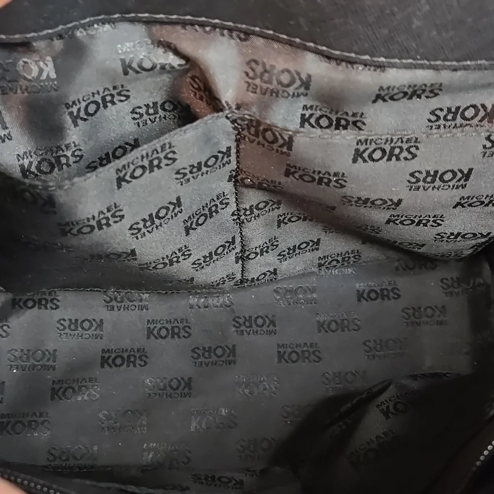 Michael Kors Hudson Satchel In Saffiano Leather